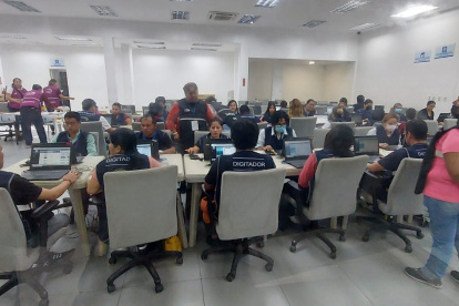 Panorama en el CNE Guayas.