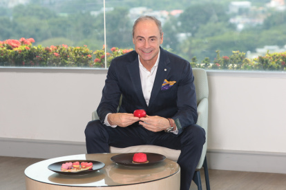 Miguel Eugene trabaja casi hace tres décadas en el mundo de la hoteleria.