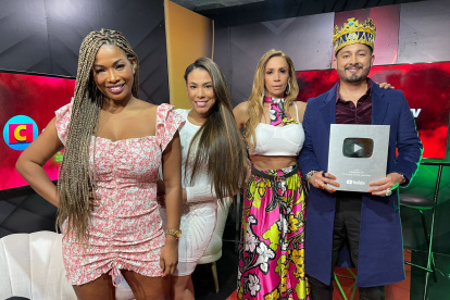 Panelistas de Calientitos TV