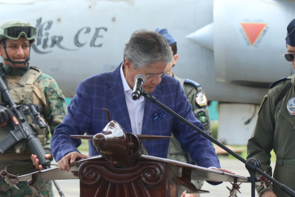 Guillermo Lasso en su discurso durante el Día de la Aviación.
