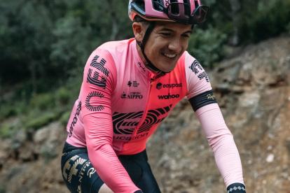 Richard Carapaz tendrá hoy su primera carrera de la temporada y será su debut como parte del EF Education-EasyPost.