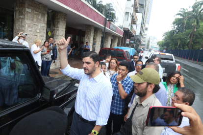 Proceso. Una semana después de electo, Aquiles Álvarez empezó el proceso de transición con el Cabildo.