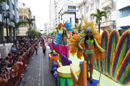 El desfile por carnaval fue suspendido durante la pandemia. Recién este año se lo retoma.