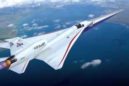 El avión experimental X-59, es el prototipo con el que la NASA busca reducir significativamente el ruido generado por el fenómeno que generan los aviones supersónicos.