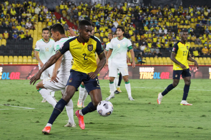 Guayaquil, jueves 07 de octubre de 2021 En el estadio Monumental, la selección de Ecuador se enfrenta a su similar de Bolivia en partido válido por la jornada #11 de las eliminatorias rumbo a Qatar 2022 Fotos:César Muñoz/API