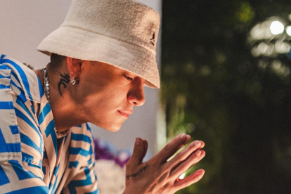 El artista cuenta con más de 5 millones de oyentes mensuales en Spotify.