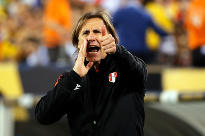 Ricardo Gareca, exdirector técnico de Perú, es uno de los cinco candidatos que maneja la Federación Ecuatoriana de Fútbol (FEF).