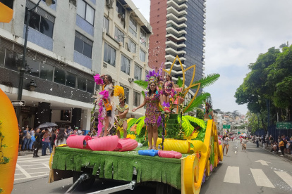 El tránsito por el Malecón y calles aledañas está restringido mientras dure el espectáculo.