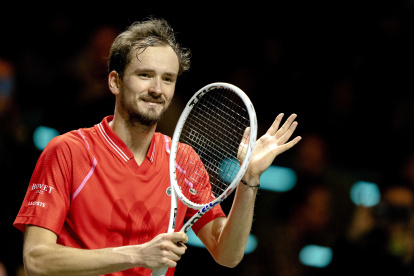 Daniil Medvedev of Russia reacts after winning gainst Grigor Dimitrov of Bulgaria on the sixth day of the ABN AMRO Open tennis tournament in Rotterdam, the Netherlands, 18 February 2023. (Tenis, Abierto, Países Bajos; Holanda, Rusia) EFE/EPA/Sander Koning