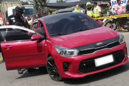 El auto en el balearon a los tiktokers.