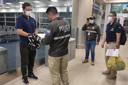 La Policía Nacional de Ecuador y Perú, junto a la Interpol, participaron del operativo de captura.