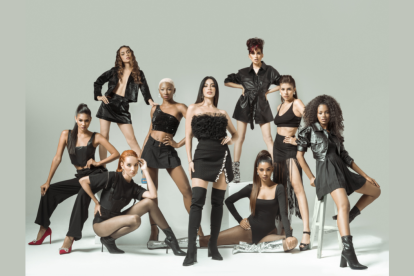 Virginia Limongi junto a las concursantes de La Supermodelo 2023