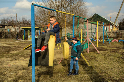 Según el Ministerio de Educación y Ciencia de Ucrania, 3.045 centros de enseñanza han resultado dañados por los bombardeos