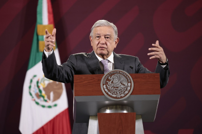 El presidente de México, Andrés Manuel López Obrador, participa hoy jueves 23 de febrero durante su conferencia de prensa matutina en Palacio Nacional de la Ciudad de México.