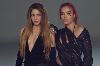 Shakira y Karol G en su nueva canción TQG.