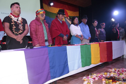 Reunión de la Conaie en la Casa de la Cultura de Quito.