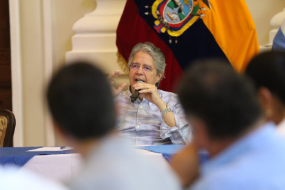 El presidente Lasso ofreció unas palabras a los medios de comunicación antes de que empiece la reunión.