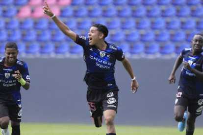 Kendry Paéz, de 15 años, fue la figura del Independiente del Valle y el autor del tercer gol sobre Mushuc Runa