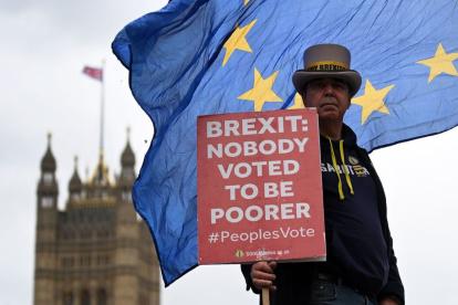 Espera. Los ciudadanos tiene una alta expectativa sobre lo que se resolverá tras la reunión entre las partes