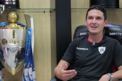 Miguel Bravo, de 36 años, es el nuevo DT de la sub-20 de Ecuador.