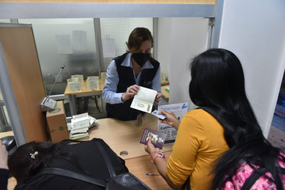 Así también se dio a conocer que los días sábado 4 y domingo 5 de marzo se atenderá en horarios extendidos a aquellos usuarios con previa cita agendada.