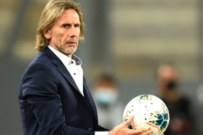 El estratega argentino Ricardo Gareca se alejaría de la posibilidad de dirigir a la selección de Ecuador.