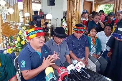 Declaraciones de dirigencia indígena en el velorio de Eduardo Mendúa.