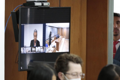 Diligencia. El exvicepresidente Lenín Moreno se conectó a la audiencia convocada en la Corte.