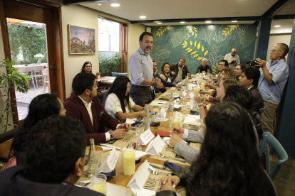 Encuentros. Muñoz ha mantenido varias reuniones. El martes pasado estuvo con los concejales electos.