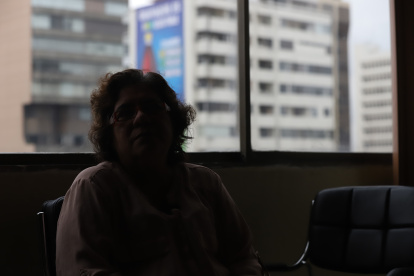 Pagos. Desde hace un mes Grace (nombre protegido), ha tenido que recurrir a prestamos de todo tipo para cumplirle a los extorsionadores que amenazan con hacerle daño a ella o a su familiar en la cárcel.