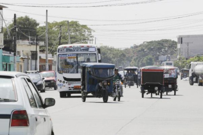 Las tricimotos circulan por todo Vergeles