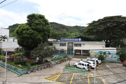 La docente amenazada imparte la asignatura de ingles en este colegio de Guayaquil.