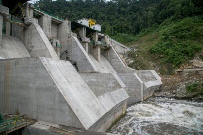 Obra. Estructura de la Central Hidroeléctrica Manduriacu, en Pichincha.