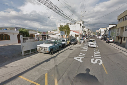 Sitio. Frente a un restaurante tradicional del pueblo de la parroquia, el atraco se perpetró a plena luz del día