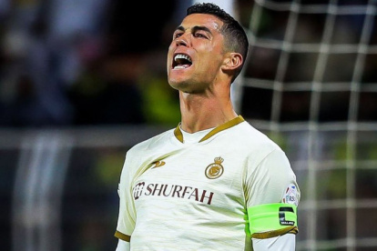 Cristiano Ronaldo perdió con su equipo en la liga de Arabia y cedió la punta el torneo.