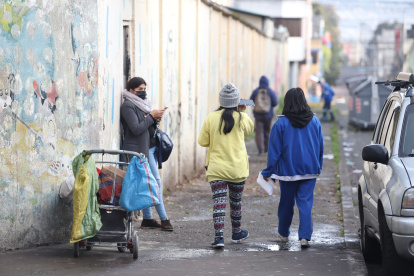 Malestar. Los padres de familia de los estudiantes afectados han solicitado a las autoridades que se indague.