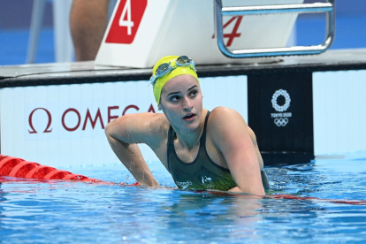 La australiana Kaylee McKeown impuso una nueva marca en los 200 metros espalda.