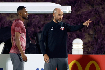 El entrenador español Félix Sánchez, que estuvo al frente de Qatar en el Mundial, es una de las alternativas que maneja la Ecuafútbol para dirigir a la Tricolor.