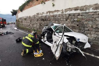 En la mañana. En Miravalle, mamá e hijo murieron
