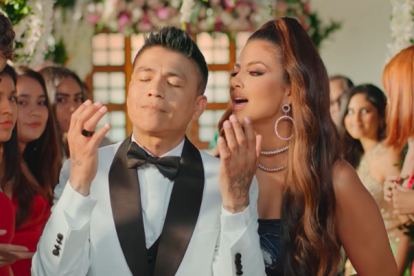 Captura oficial del videoclip de la canción.