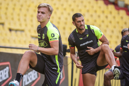 Los juveniles de Barcelona no han tenido mayores oportunidades en el equipo principal.