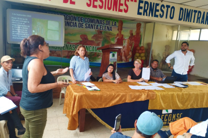 Reunión. Se llevó a cabo este 14 de marzo, por varias horas, entre colectivos y las autoridades locales.