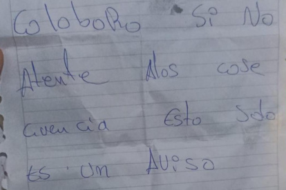 Este es el papel dejado en un negocio en el noroeste de Guayaquil.
