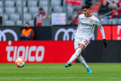 FUTBOLISTA ECUATORIANO DEL BAYER LEVERKUSEN DE ALEMANIA |