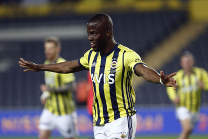 Enner Valencia registra 2 goles en la Europa League