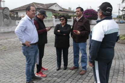 Los dirigentes del valle se reúnen para establecer propuestas.