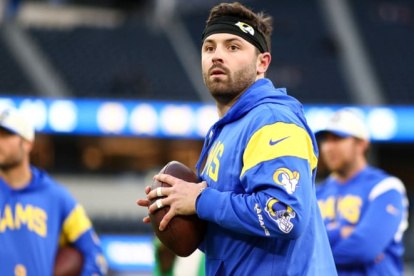 Baker, de 27 años, llega de jugar 7 partidos en Carolina Panthers.