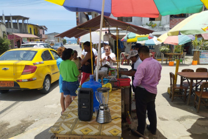 El sismo de 6.5 grados se sintió en algunas partes del Ecuador.