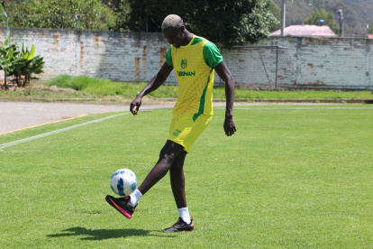 El senegalés de 23 años llegó en este 2023 al Gualaceo.