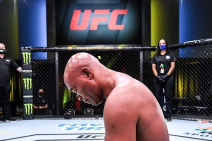 Anderson llegó a tener una racha ganadora de 16 peleas de Anderson en UFC, 10 defensas exitosas del título y casi siete años como campeón de peso mediano